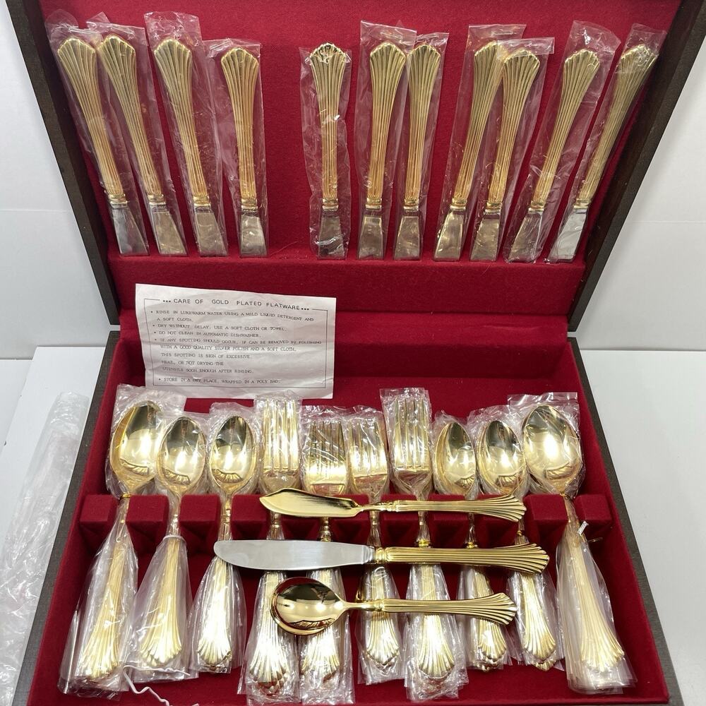 74 Piece Gold Elctro Plated Flatware Fluted Fanned Set Korea Wood Box Service 12